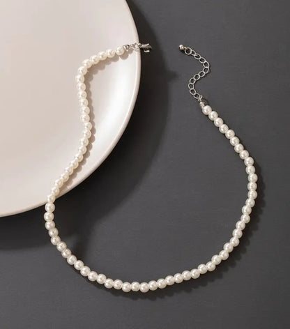 Pearl Beaded Necklace